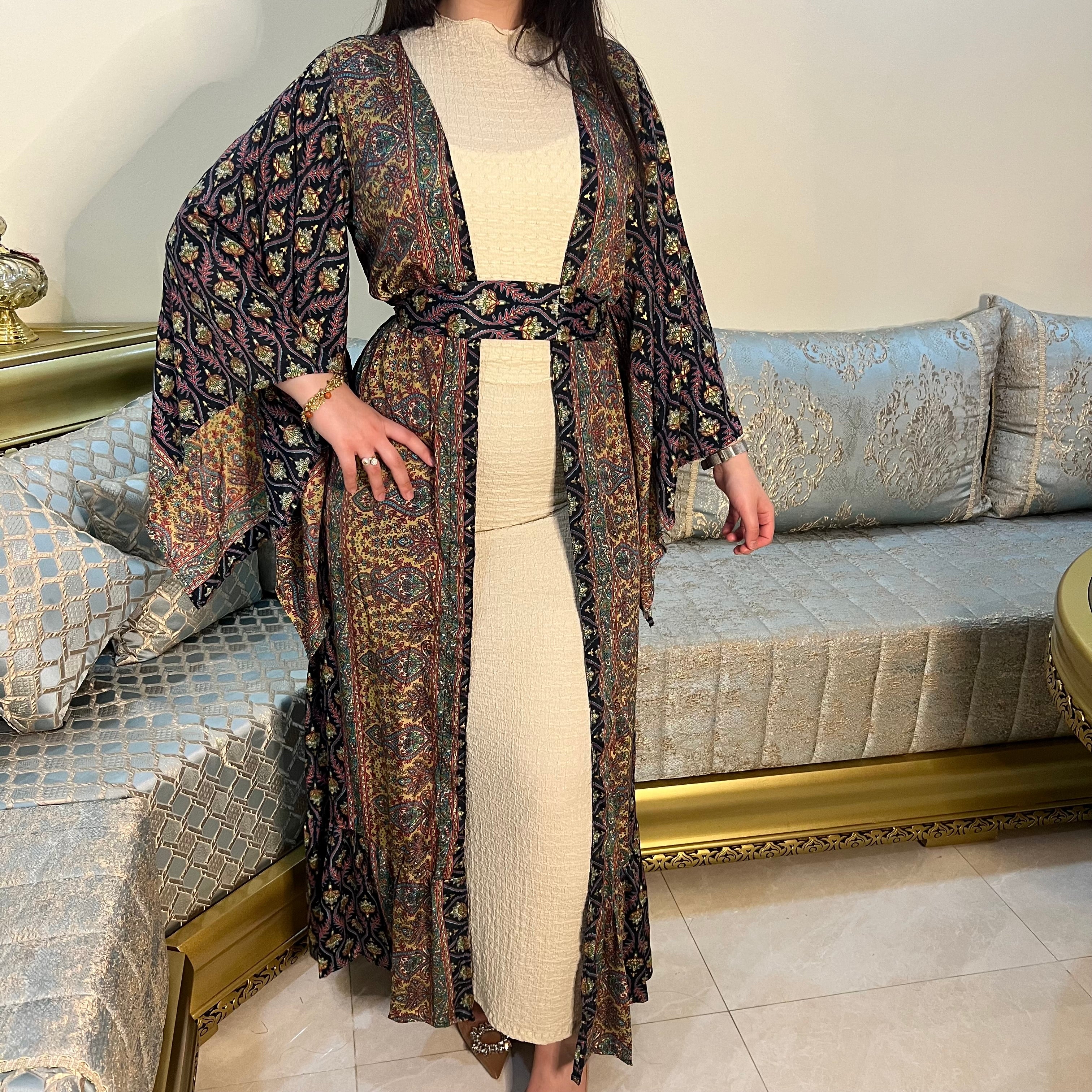 Kimono Amira